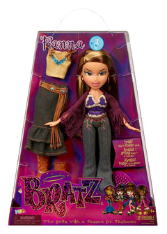 Bratz Original Fashion Doll Fianna Series 3 with 2 Outfits and Poster Collectors Ages 6 7 8 9 10+